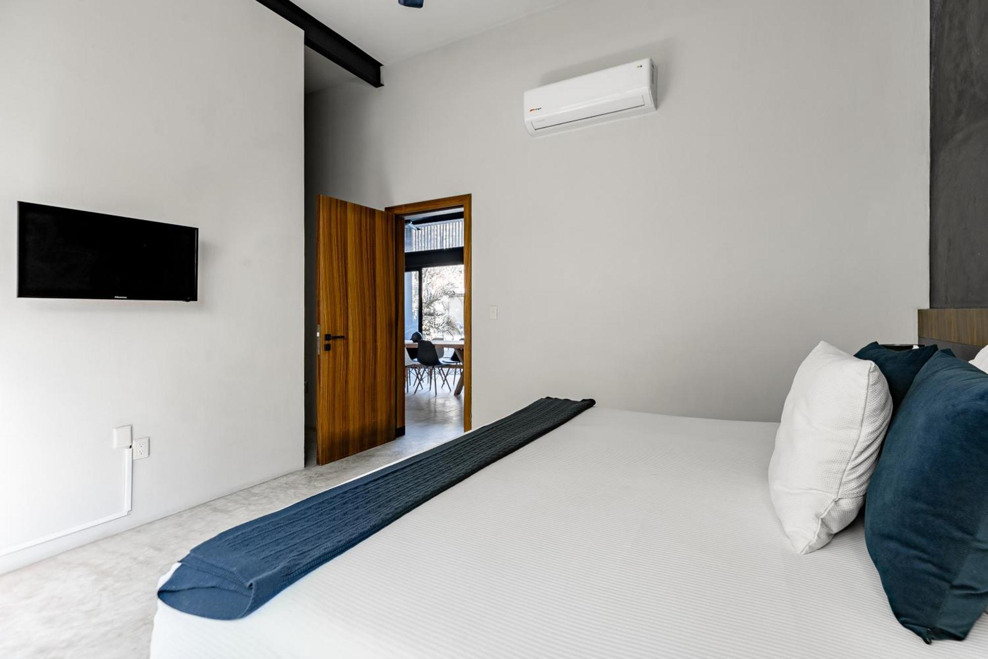 Lumina At Mudra Apartment *